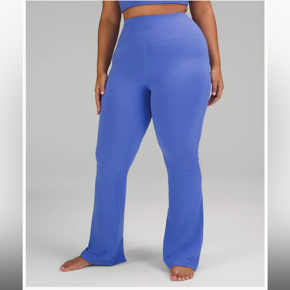 NWT Lululemon Groove Flare leggings size 2 in Wild Indigo